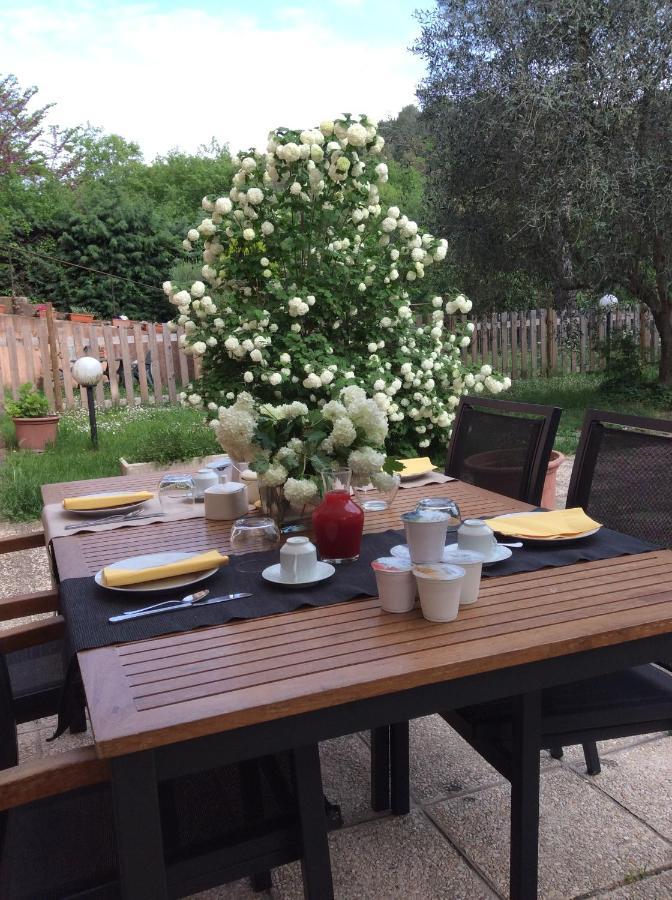 B&B Il Frassino เปรูจา ภายนอก รูปภาพ